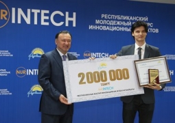 Молодой изобретатель, подаривший дрон президенту, победил в конкурсе NURINTECH