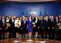 Известные личности Казахстана получили госнаграды в Акорде 