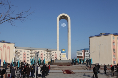 Монумент независимости «Т&#1241;уелсіз &#1178;аза&#1179;стан» открыли в Жамбылской области
