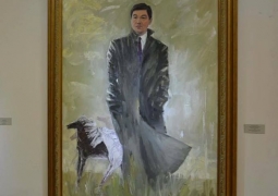 Портрет одинокого Бауыржана Байбека с лошадьми опубликовали в Сети