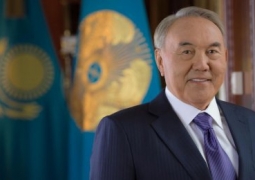 Нурсултан Назарбаев удостоен премии "Человек года - 2016"