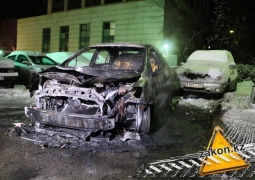 Автомобиль сгорел дотла в Алматы