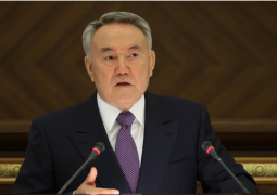 Нурсултан Назарбаев предложил создать антикризисный совет в рамках ЕврАзЭС