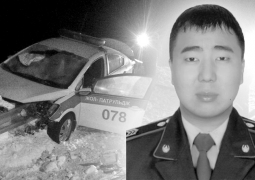 Погибшего во время погони полицейского похоронили в Караганде