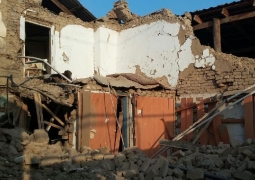 Появилось видео спасения девочки из-под завалов дома в Шымкенте