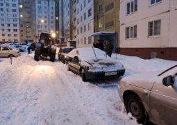 Водителей в Астане штрафуют за препятствие снегоуборочным работам
