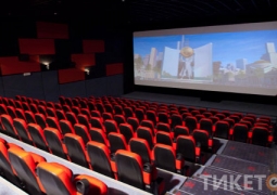 Поднять цену билета на иностранные фильмы в кинотеатрах предложил кинорежиссер