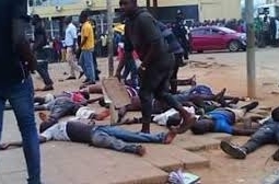17 человек погибли в давке на футбольном матче в Анголе