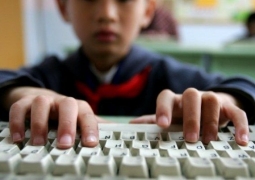 Омбудсмен РК предлагает внедрить функцию «детский интернет»