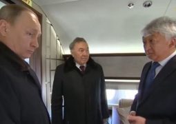Назарбаев и Путин осмотрели новый бизнес-самолет
