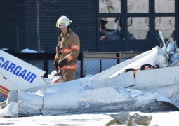 Два самолета столкнулись в воздухе в Канаде