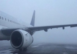 Самолет Bek Air вернулся в аэропорт Алматы из-за проблем с шасси