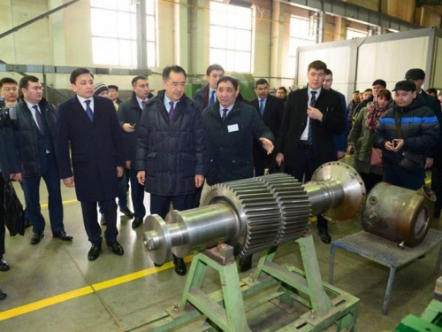 Премьер-министр ознакомился с ходом модернизации 3.0 в Западном Казахстане