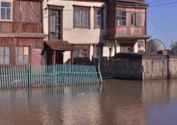 Паводки в Казахстане: погибли пять человек, 10 населенных пунктов терпят бедствие