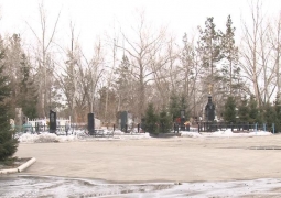 Скандал разгорелся вокруг продажи земельных участков на кладбище в Павлодаре