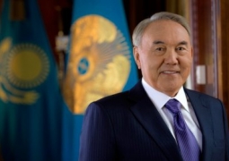 Н.Назарбаев: Вооруженные силы - главная опора независимости Казахстана