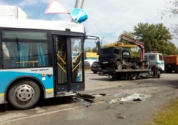 В Алматы водитель Gelandewagen спровоцировал ДТП, пострадали 17 человек 