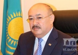 Скоропостижно скончался председатель Алматинского городского суда Акжан Ештай