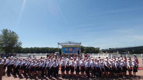 В День госсимволов в Усть-Каменогорске наградили героев, спасших жизни
