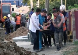 В Шымкенте пятерых рабочих завалило грунтом (ВИДЕО)