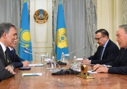 Нурсултан Назарбаев встретился с экс-президентом Турции