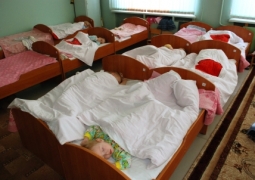 В детском саду в Шымкенте ребенок не проснулся после тихого часа