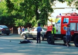В Алматы пожарная машина сбила пешехода