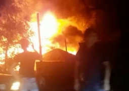 Крупный пожар близ Алматы: горят жилые дома (ВИДЕО)