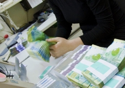 Среднемесячная зарплата в Казахстане составляет почти 150 тысяч тенге 