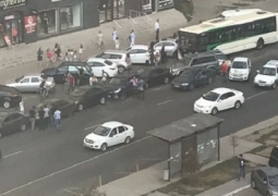 Крупное ДТП в Астане: Из-за автобуса пострадали 10 автомашин (ВИДЕО)