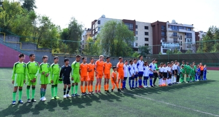 В Алматы прошел Чемпионат Казахстана по футболу среди юношей с церебральным параличом