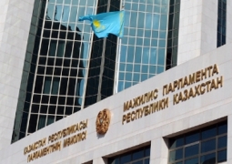 В Мажилисе пройдут парламентские слушания о переходе казахского языка на латиницу