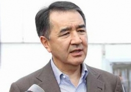 Бакытжан Сагинтаев встретился с будущими нефтяниками в Атырау