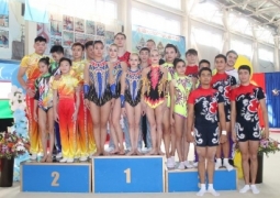 Сборная Казахстана стала победителем чемпионата Азии по спортивной акробатике 