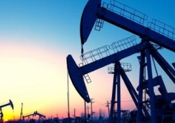 Нефть выросла до 57 долларов за баррель