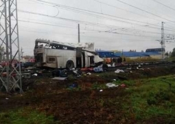 Казахстанский автобус, в который врезался поезд в России, был из ЮКО