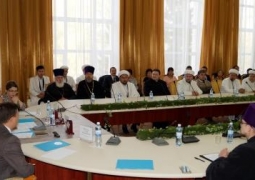 Руководители религиозных объединений Восточно-Казахстанской области награждены грамотами 
