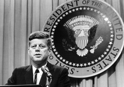 США рассекретили документы об убийстве Кеннеди