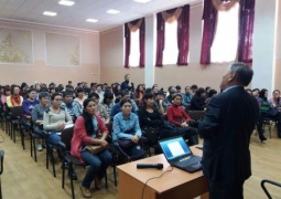 Преподаватели Усть-Каменогорска обсудили перспективы и трудности перехода на латиницу