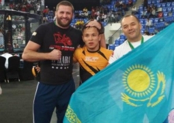 Казахстанцы Ерназ Мусабек и Олжас Молдагалиев вышли в финал чемпионата мира по ММА
