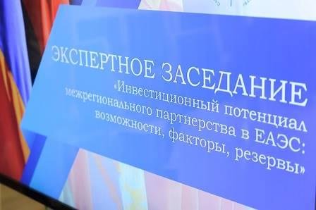 Эксперты: Сотрудничеству российского и казахстанского приграничья мешает качество автодорог и отсутствия авиасообщения