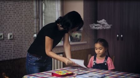 "Услышь! Поговори! Обними!" ЮНИСЕФ запустил серию социальных видеороликов в рамках борьбы против насилия в отношении детей в Казахстане