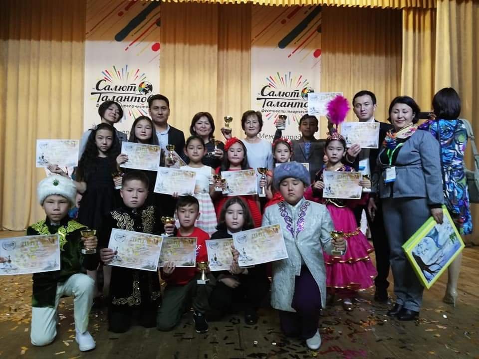 Алматы облысының өнерпаздары шығармашылық фестивальдан жүлдемен оралды