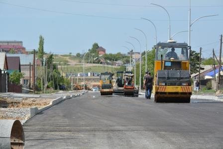 В Акмолинской области в этом году отремонтируют 404 км местных дорог