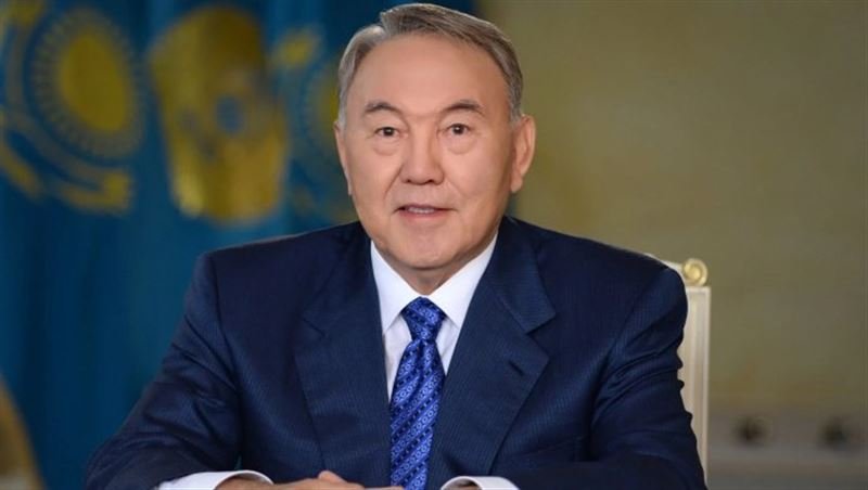 Надо внушать молодежи реальные вещи - Назарбаев