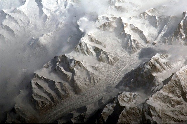 Спасение альпинистов в Тянь-Шае: спасательная операция еще не началась
