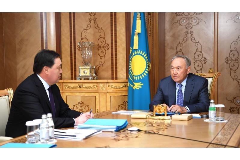 Нурсултан Назарбаев принял Премьер-Министра Аскара Мамина