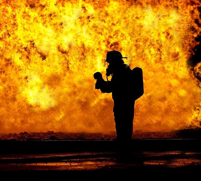 Взрыв в Туркестане: пожарным вручат госнаграды