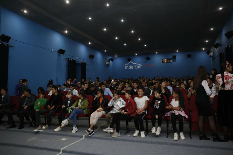 Первый в стране кинотеатр в ауле открыли в Атырауской области