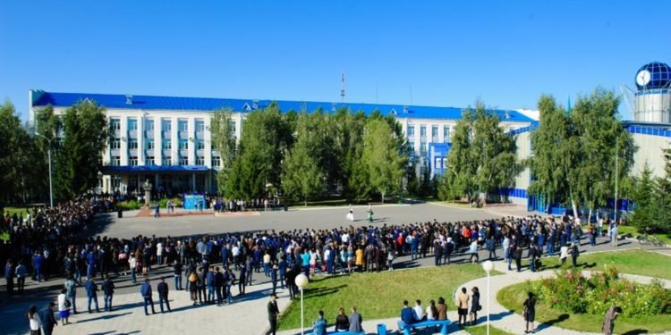 В Петропавловске задержали 46 студентов СКГУ за хулиганство